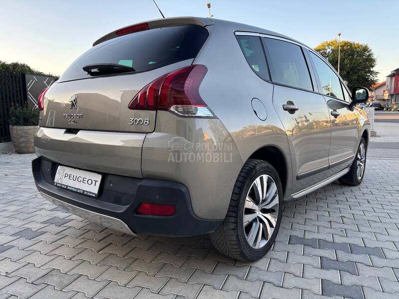Peugeot 3008 1.6hdiPANO/NAV