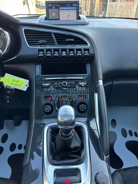 Peugeot 3008 1.6hdiPANO/NAV