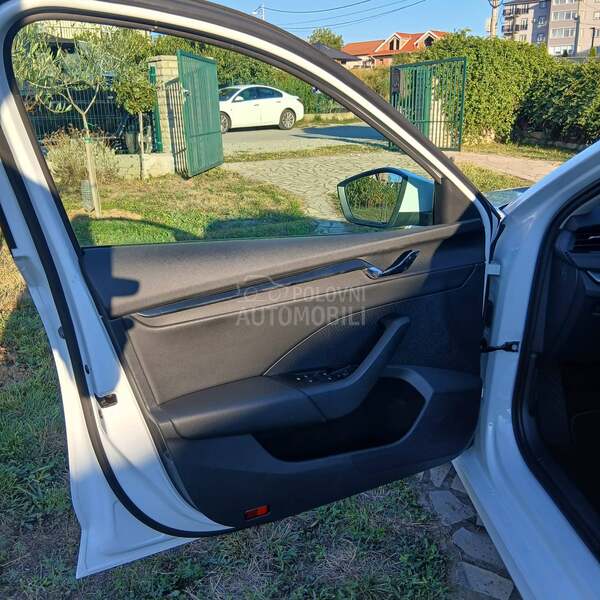 Škoda Octavia 2.0 TDI VIRTUAL, DSG