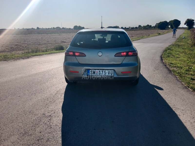 Alfa Romeo 159 JTDM