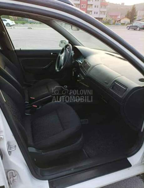 Volkswagen Golf 4 