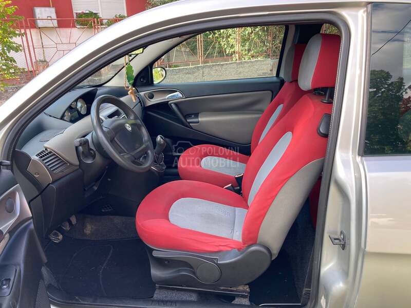 Lancia Ypsilon 1,3mjtd