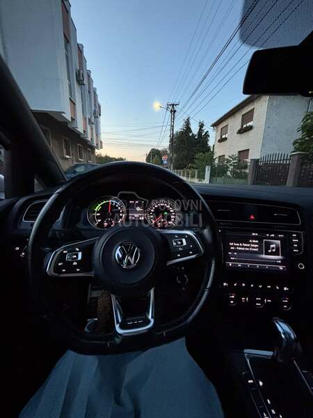 Volkswagen Golf 7 GTE