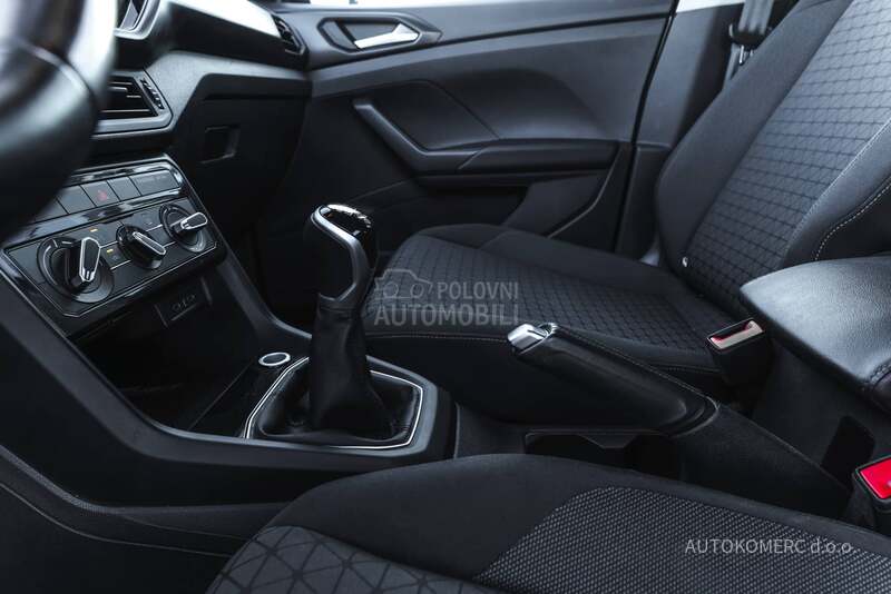 Volkswagen T-Cross 1.0 TSI