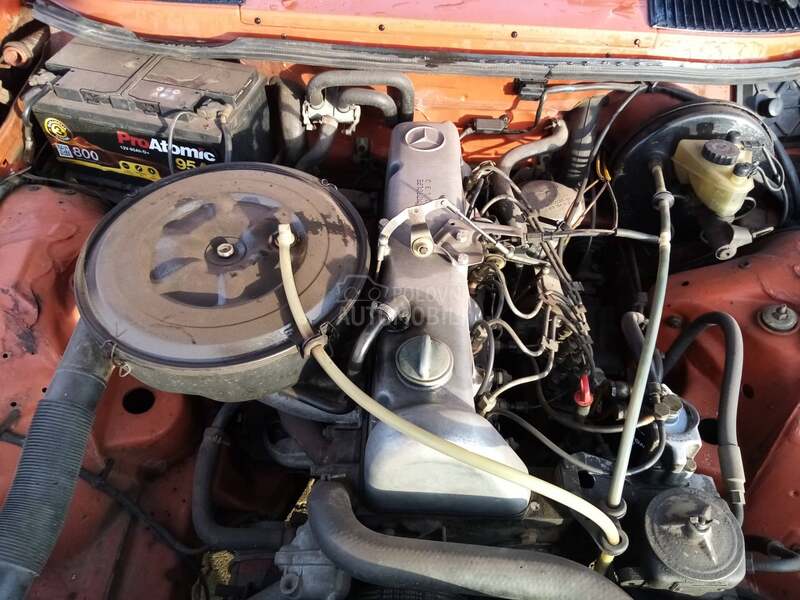 Mercedes Benz W123 300D
