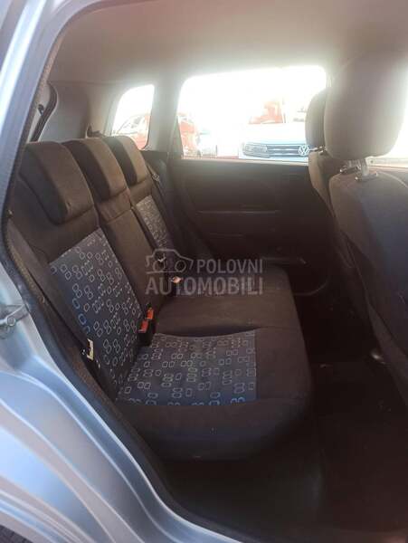 Ford Fiesta 1.4 hdi / DUG0 REGlS