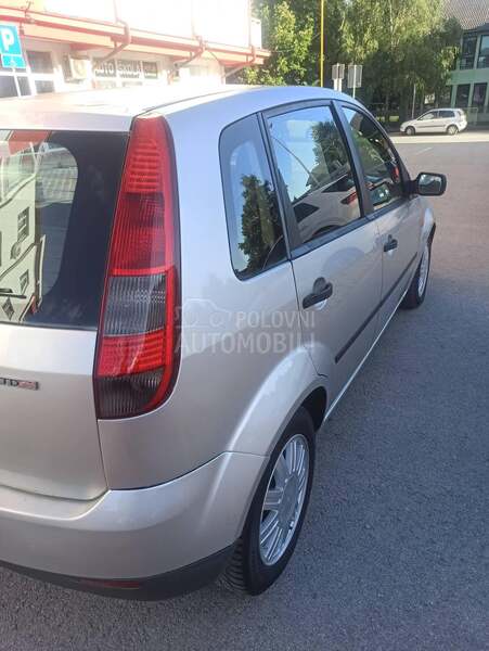 Ford Fiesta 1.4 hdi / DUG0 REGlS