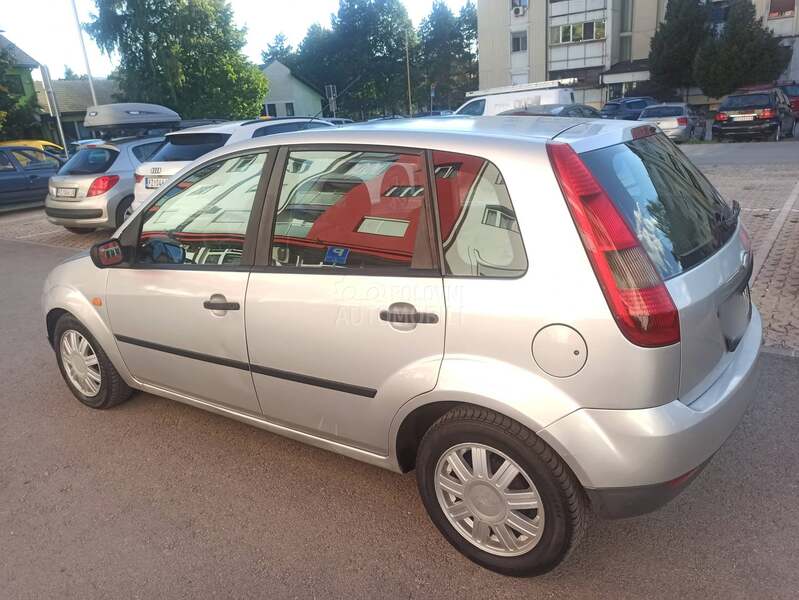 Ford Fiesta 1.4 hdi / DUG0 REGlS