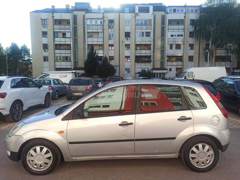 Ford Fiesta 1.4 hdi / DUG0 REGlS