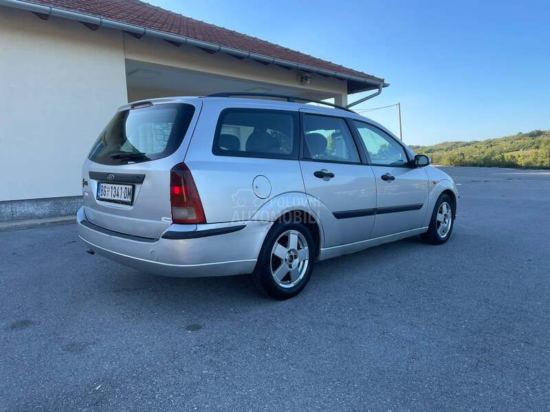 Ford Focus 1.8