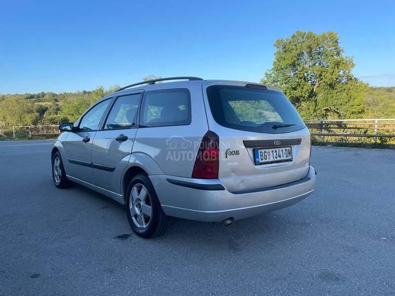 Ford Focus 1.8