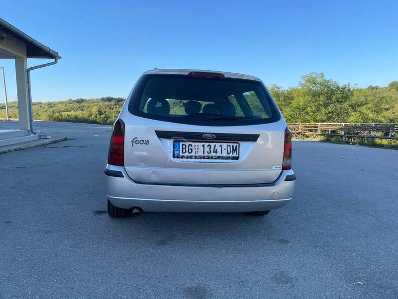 Ford Focus 1.8