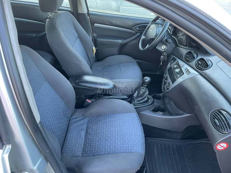 Ford Focus 1.8