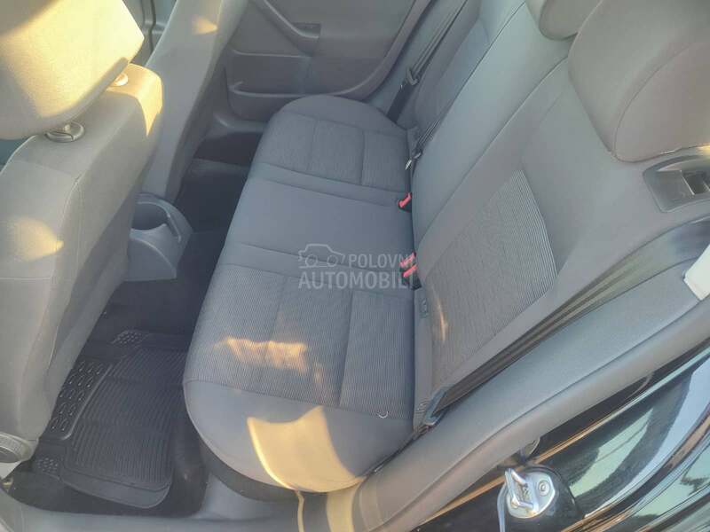 Volkswagen Golf 5 1.4