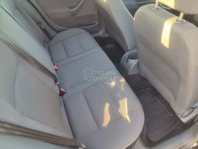 Volkswagen Golf 5 1.4