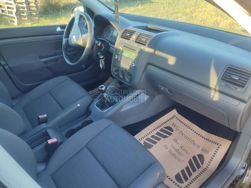 Volkswagen Golf 5 1.4