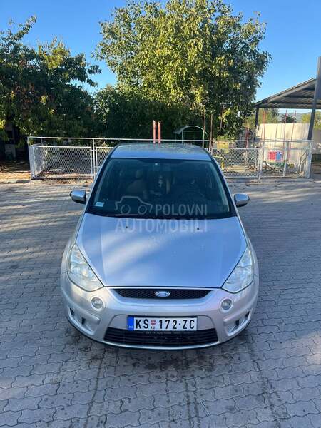 Ford S-Max 