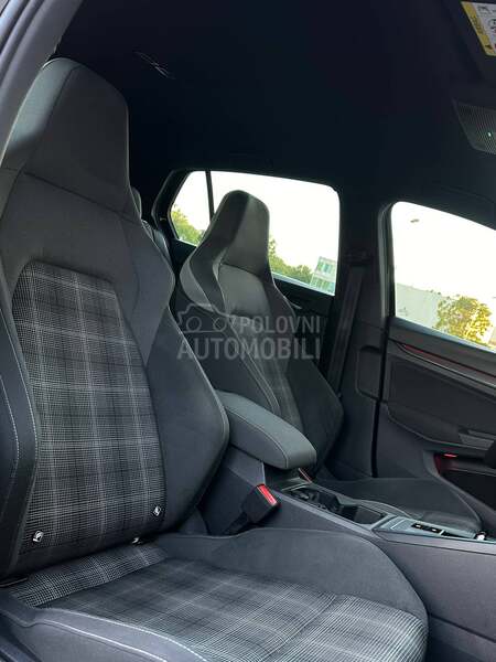 Volkswagen Golf 8 GTD/DCC/ACC/IQ