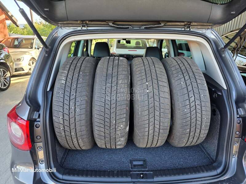 Volkswagen Tiguan DSG 4MOTION IZ CH