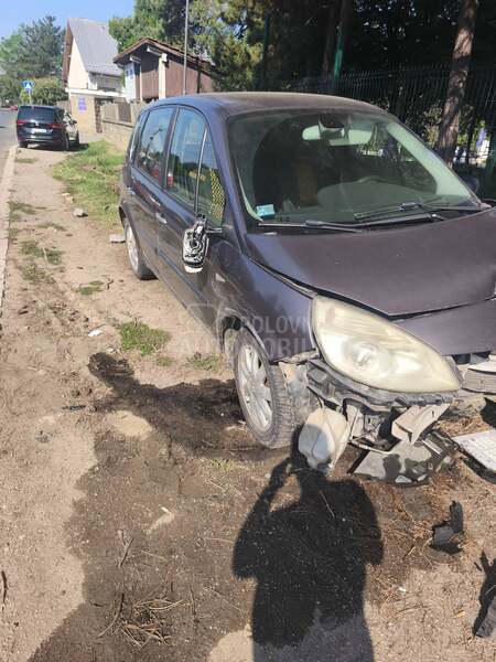 Renault Scenic 1.9 dci
