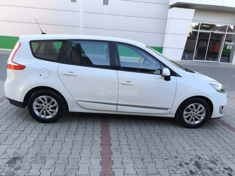 Renault Grand Scenic 1.6 DCI DINAMIQUE