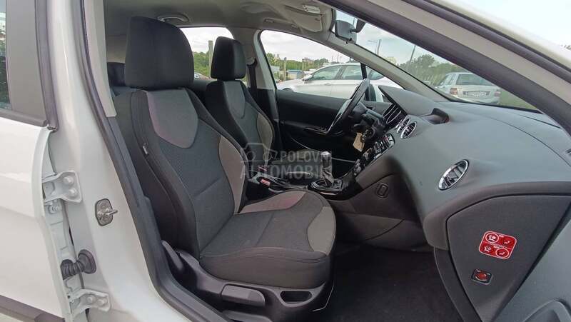 Peugeot 308 1.6HDI BUSSINES