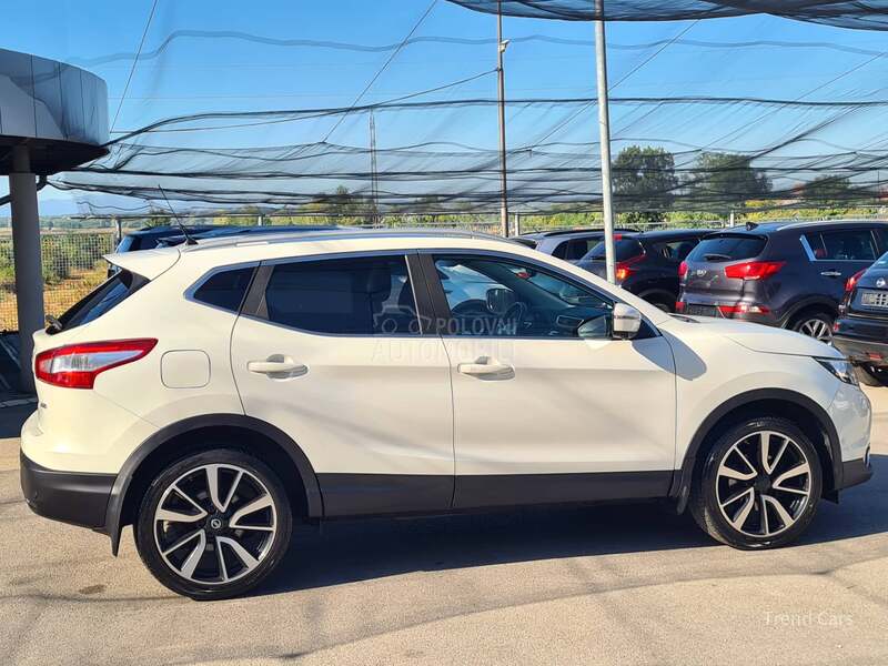 Nissan Qashqai 1.5 DCI PANO N A V I