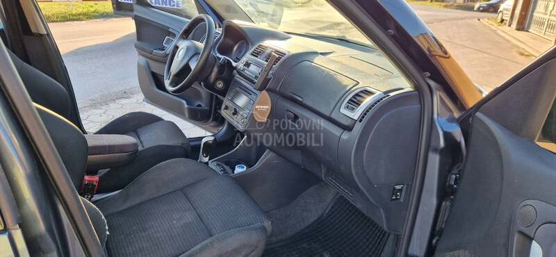 Škoda Roomster -L-E-P