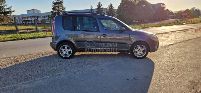 Škoda Roomster -L-E-P
