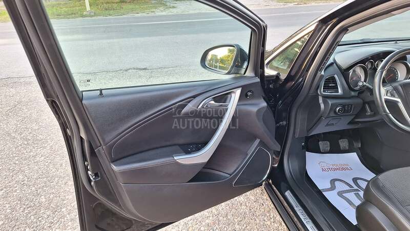 Opel Astra J 1.7 CDTI  COSMO