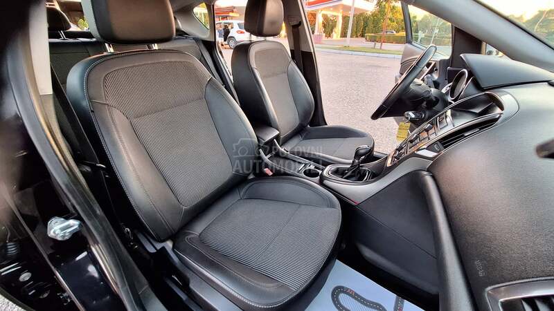 Opel Astra J 1.7 CDTI  COSMO