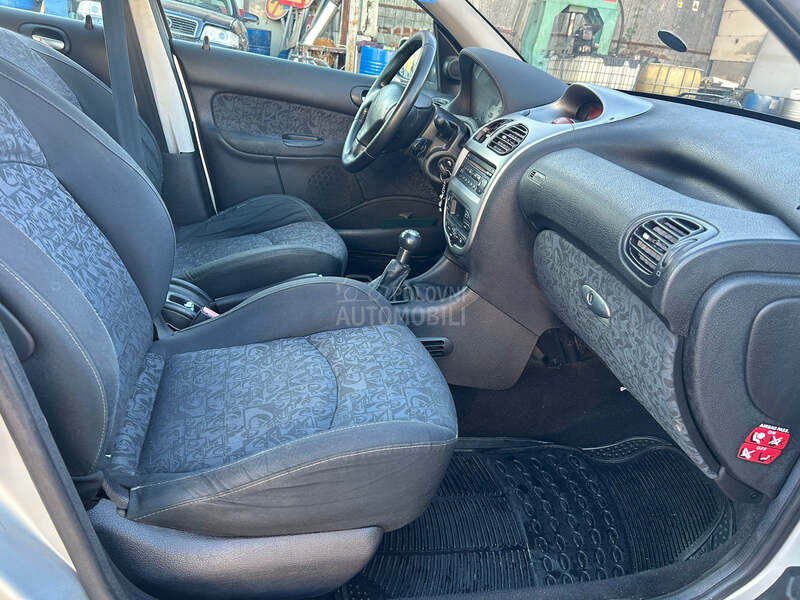 Peugeot 206 1.6 HDI