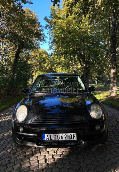 MINI Cooper 