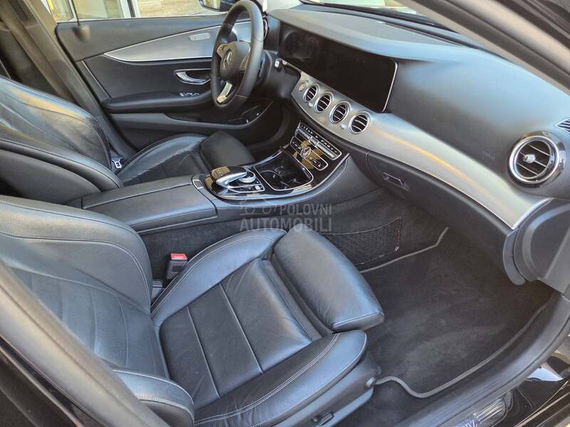 Mercedes Benz E 220 VIRT/PAN/360/NAV