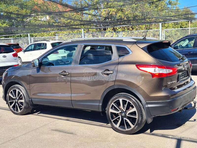 Nissan Qashqai 1.6 DCI PANO N A V I