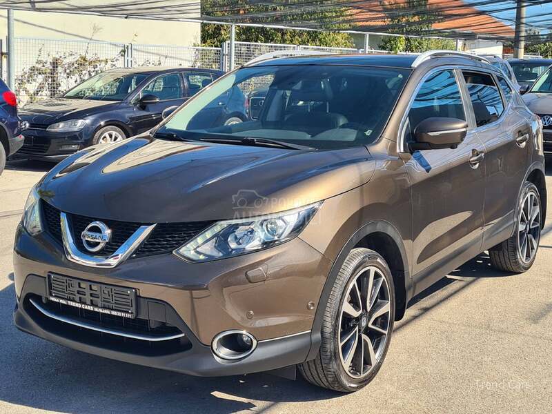 Nissan Qashqai 1.6 DCI PANO N A V I