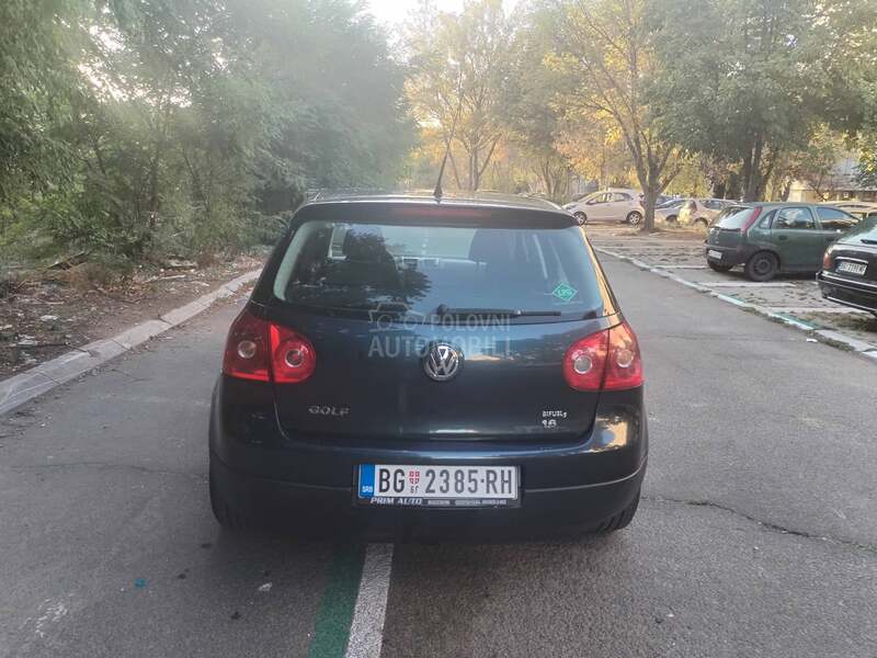 Volkswagen Golf 5 