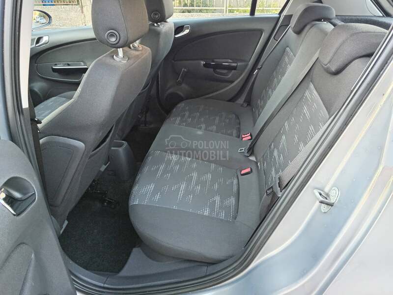 Opel Corsa D FABRIKA