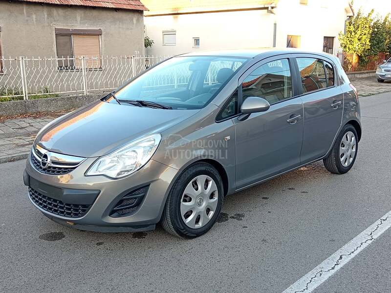 Opel Corsa D FABRIKA