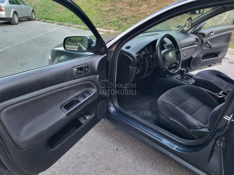 Volkswagen Passat B5.5 /74k w/tdi