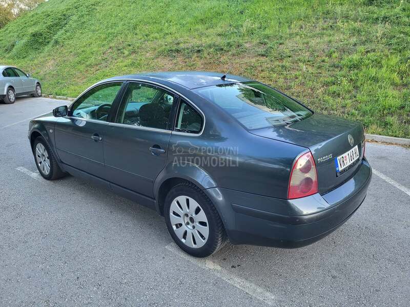 Volkswagen Passat B5.5 /74k w/tdi