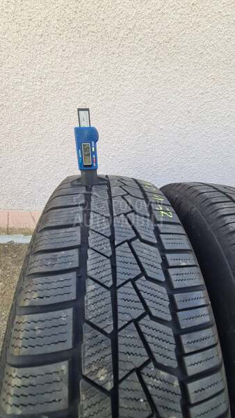 Continental 205/60 R17 Zimska