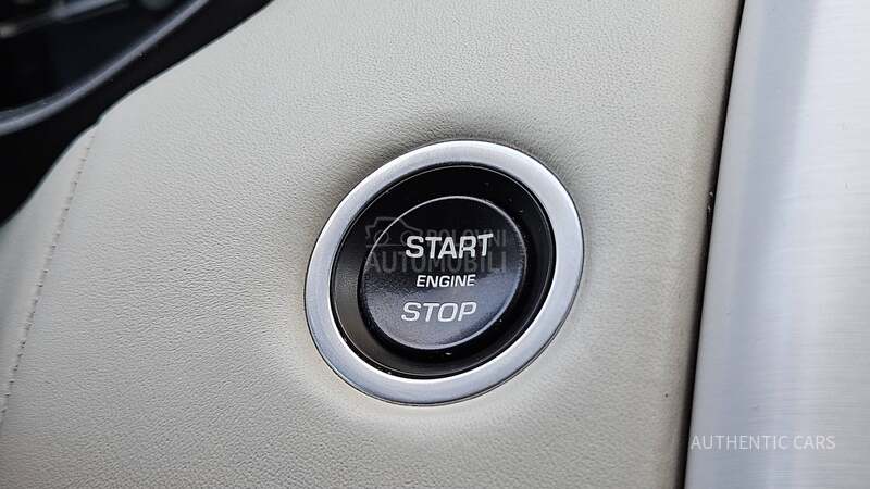 Land Rover Discovery 3.0/Hse/Mer