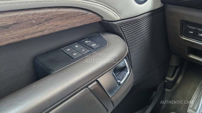 Land Rover Discovery 3.0/Hse/Mer