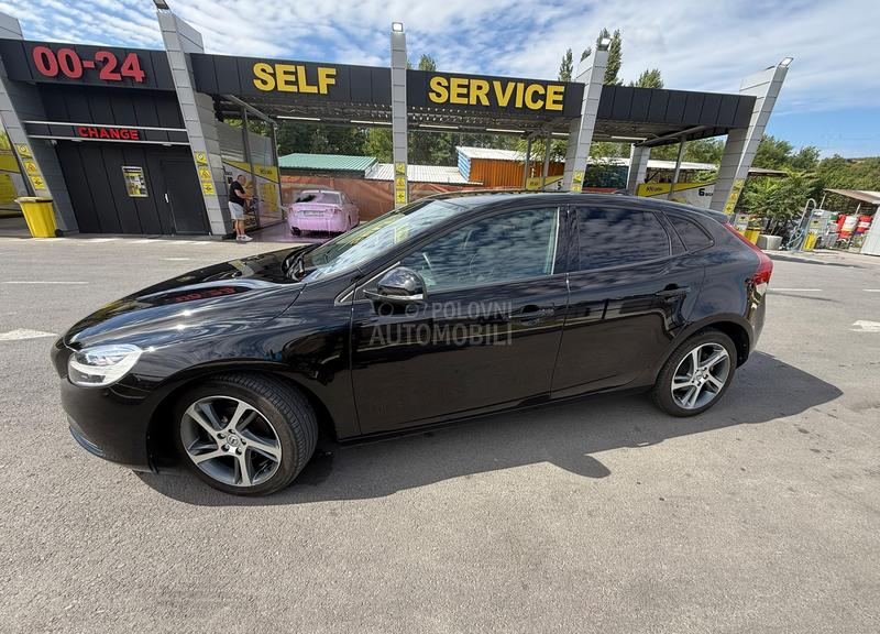 Volvo V40 2.0 MY2017