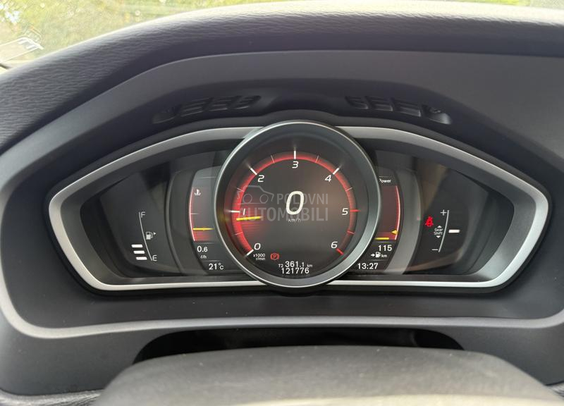 Volvo V40 2.0 MY2017