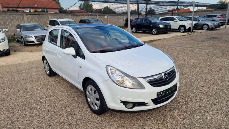Opel Corsa D 1.4 ELEGANCE