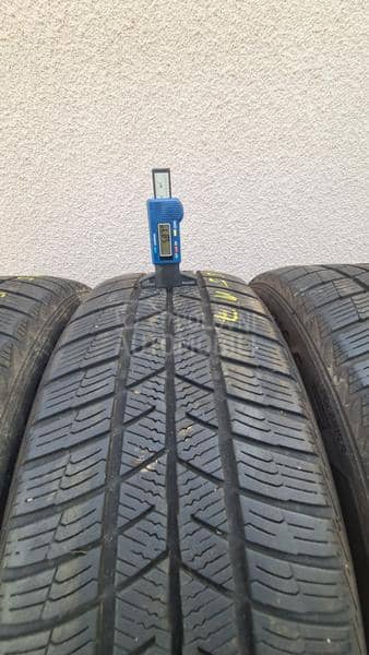 Barum 215/55 R17 Zimska