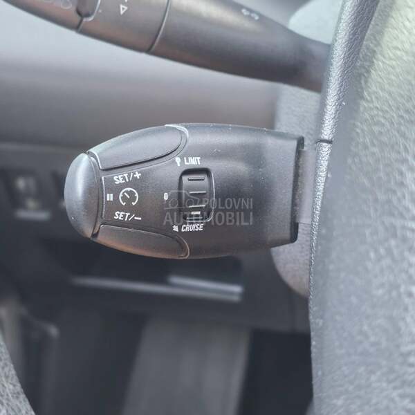 Peugeot 308 //RESTAY