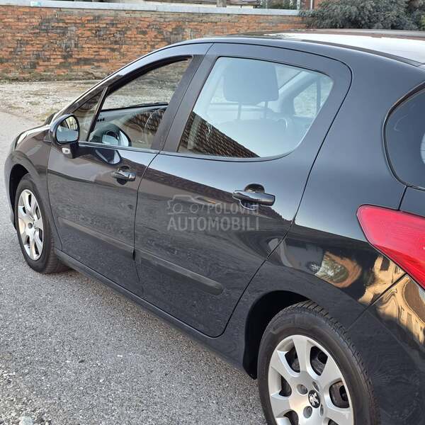 Peugeot 308 //RESTAY